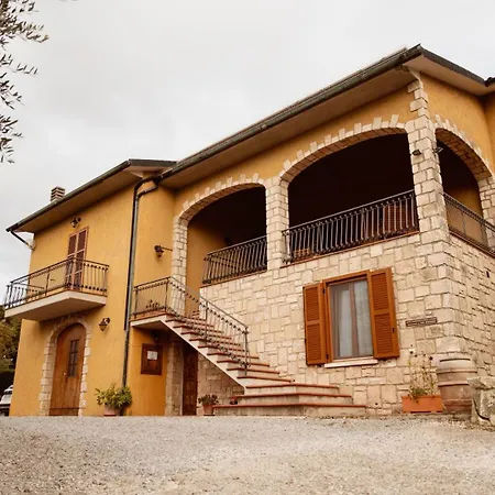 Alloggio per agriturismo La Sede Di Carlo *