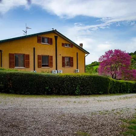 La Sede Di Carlo Alloggio per agriturismo